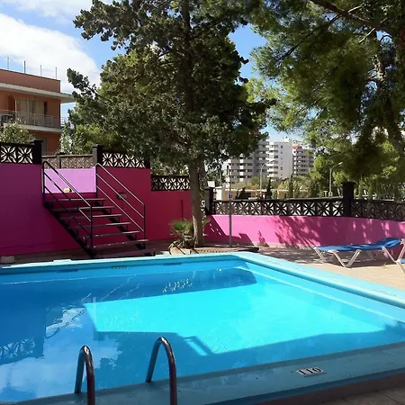 Coco Hotel 5*